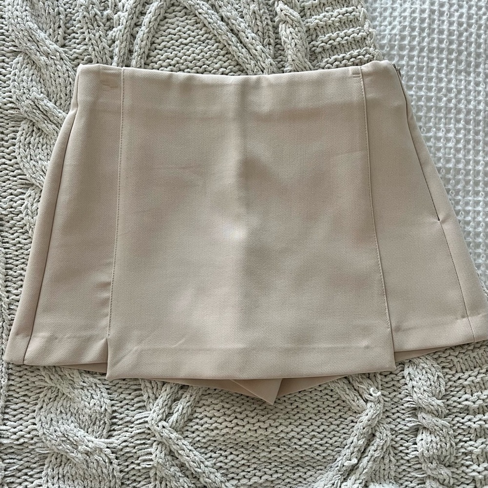 Zara skort